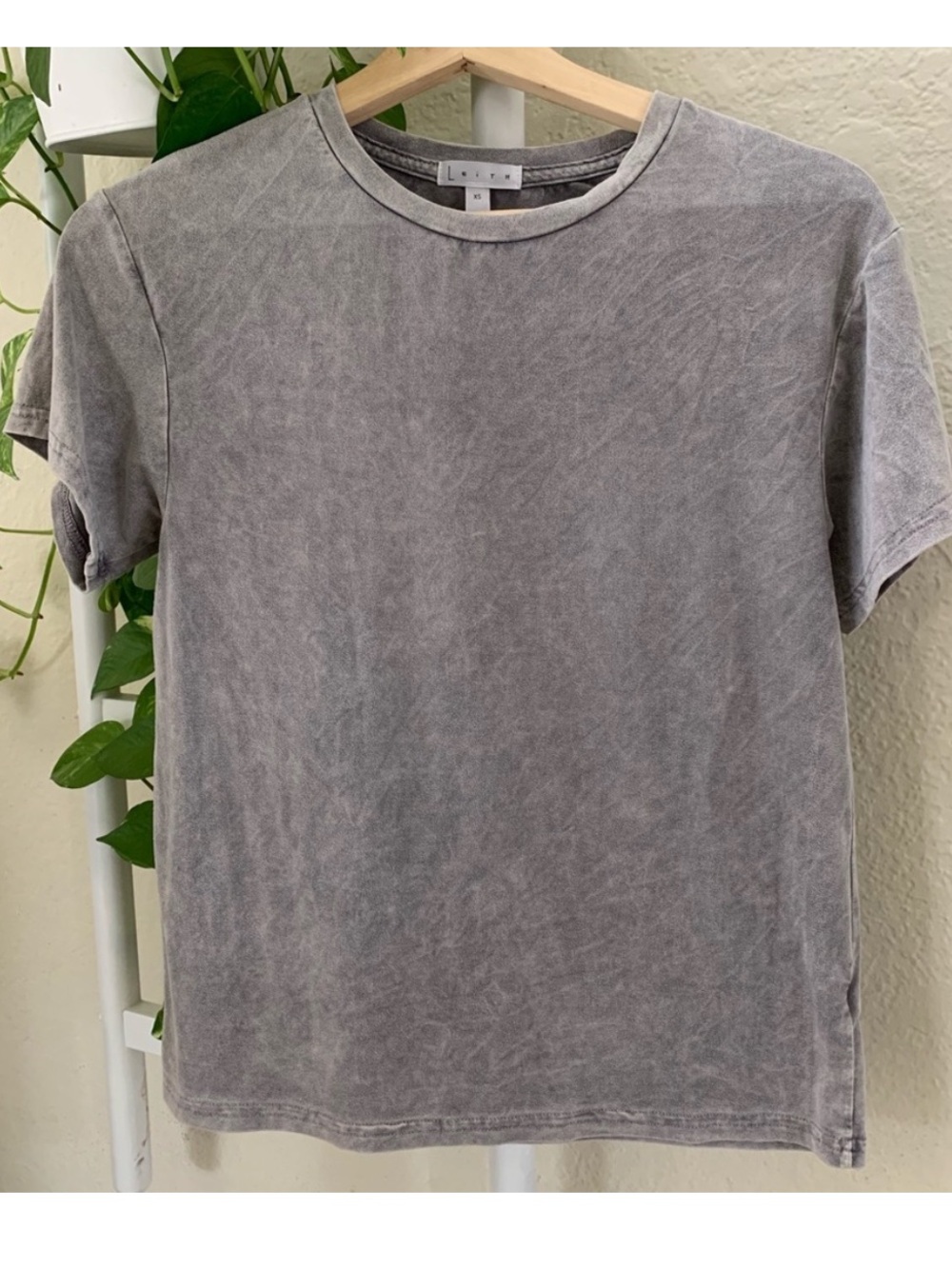 Leith Seude-like T shirt